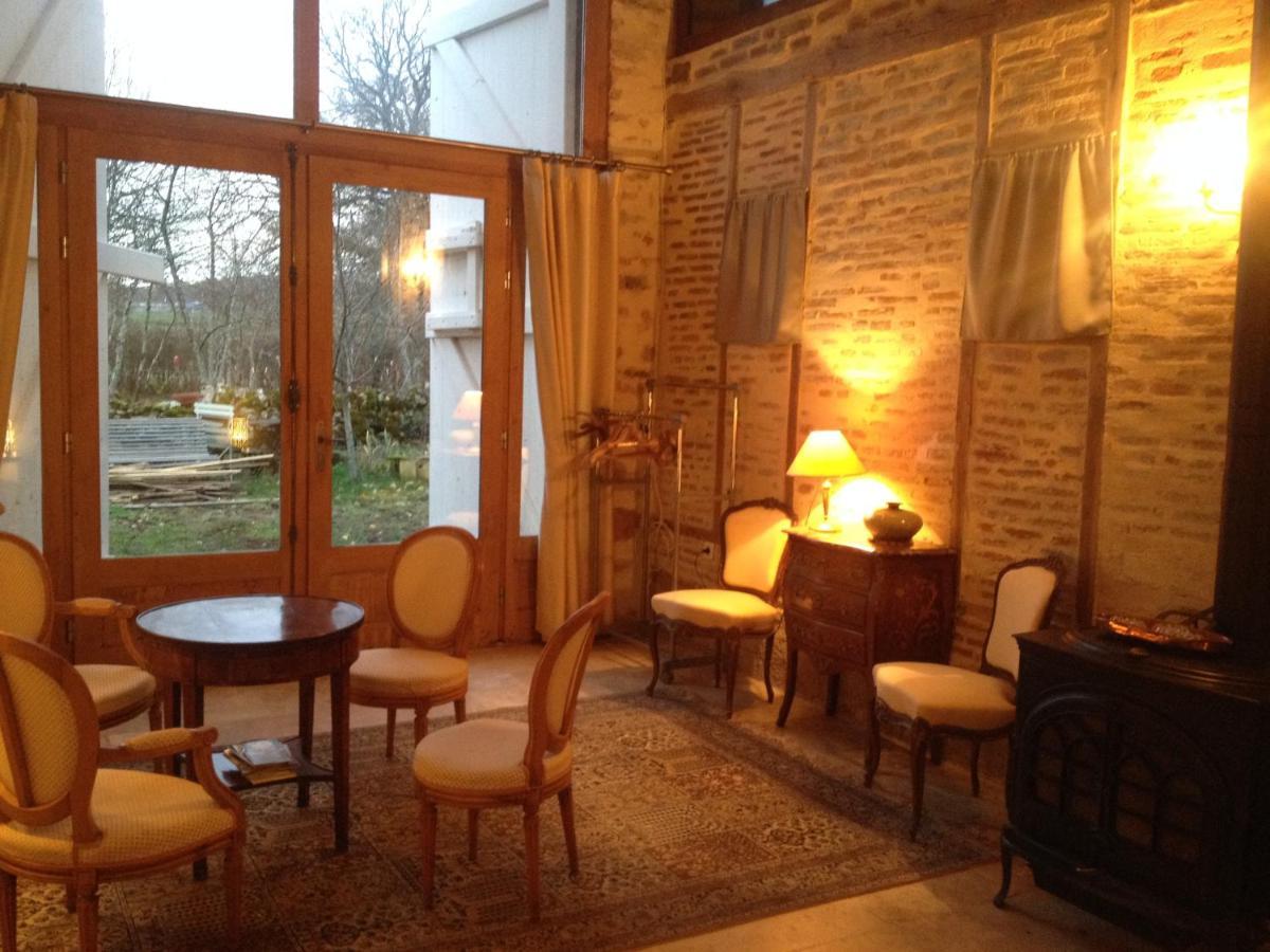 Bed and Breakfast La Thibaude - Livry Livry  Экстерьер фото