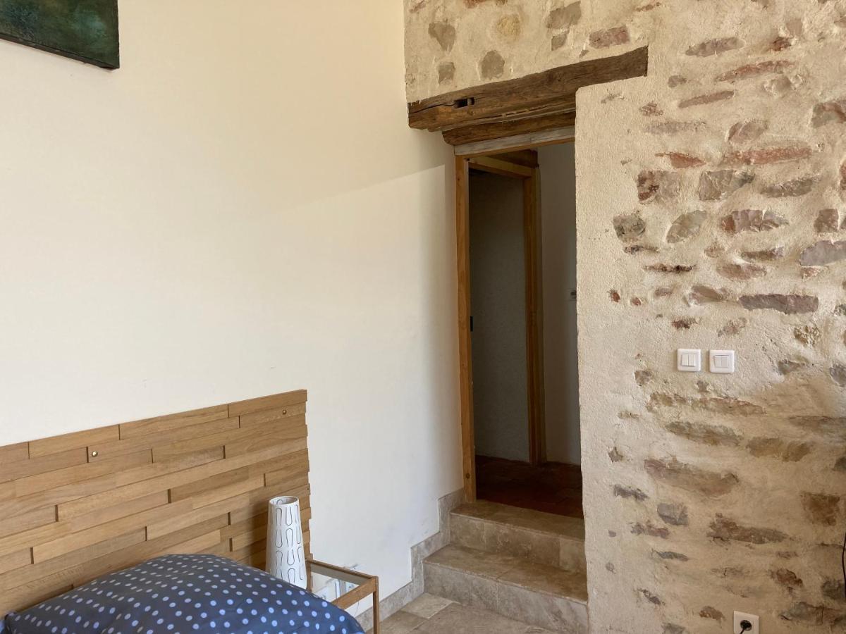 Bed and Breakfast La Thibaude - Livry Livry  Экстерьер фото