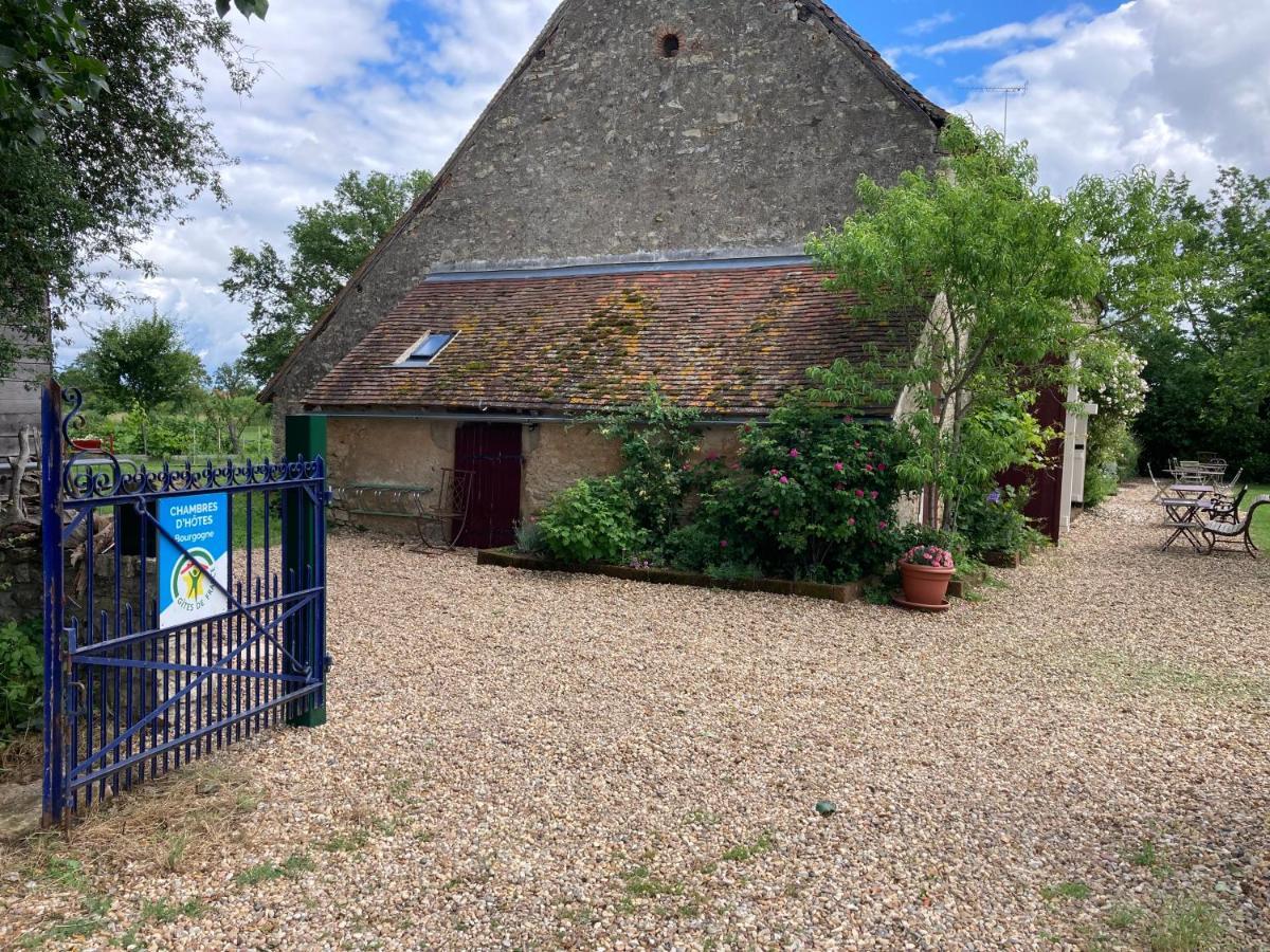 Bed and Breakfast La Thibaude - Livry Livry  Экстерьер фото